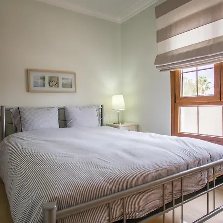 Villa Luxury With Private Heated Pool 15